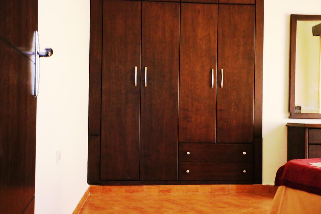 Bil Residence Jounieh Chambre photo